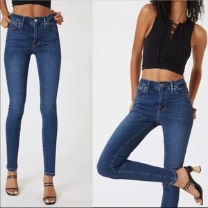 Good American Dark Wash Good Legs Skinny Jeans Size 6 / 28 Waist Style GL899T